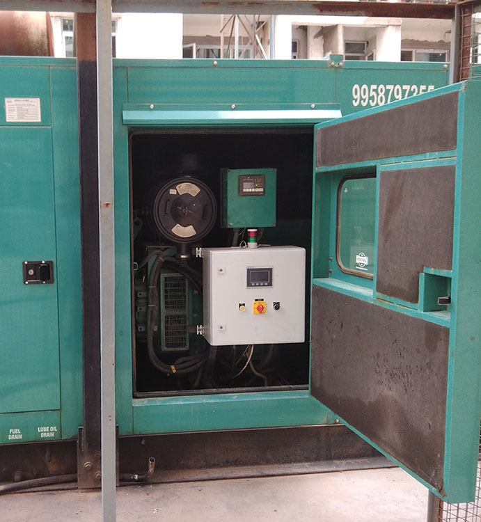 Control panel on 250 KVA engine